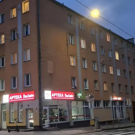 아파트 Apartament Holiday Gdynia *