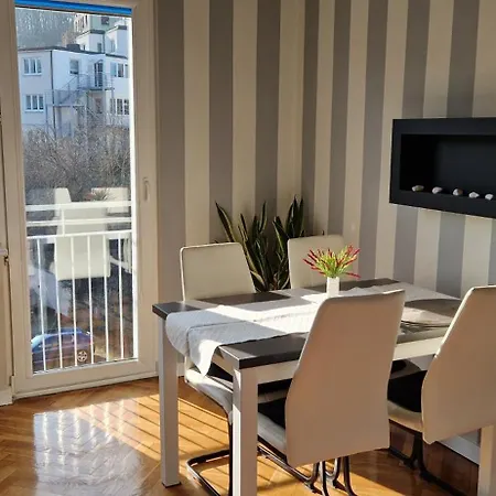Apartament Holiday Gdynia 아파트 그디니아